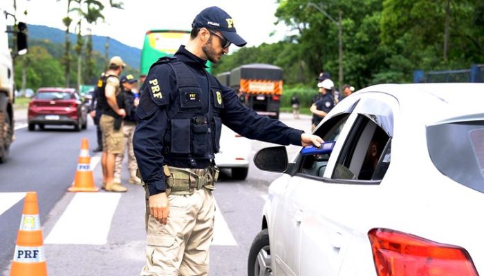 Rodovida Carnaval 2026: PRF busca desacelerar as mortes nas BRs do Paraná